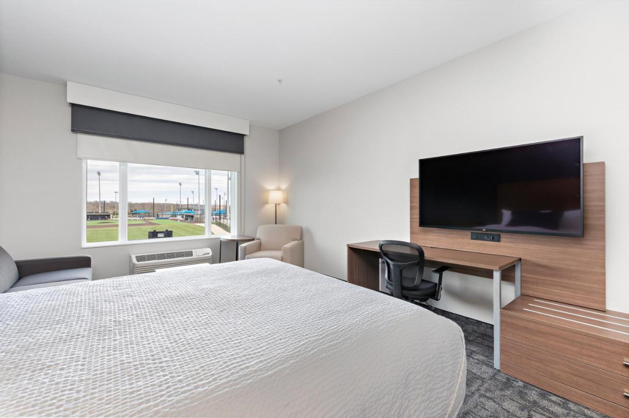 Holiday Inn Express Kansas City North Parkville By Ihg المظهر الخارجي الصورة