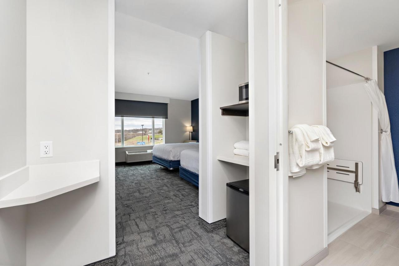 Holiday Inn Express Kansas City North Parkville By Ihg المظهر الخارجي الصورة
