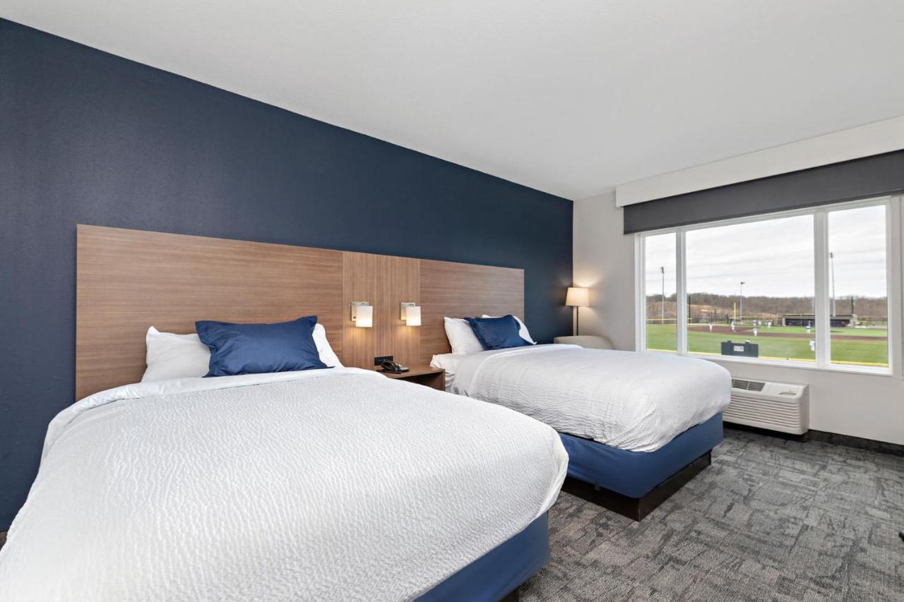 Holiday Inn Express Kansas City North Parkville By Ihg المظهر الخارجي الصورة