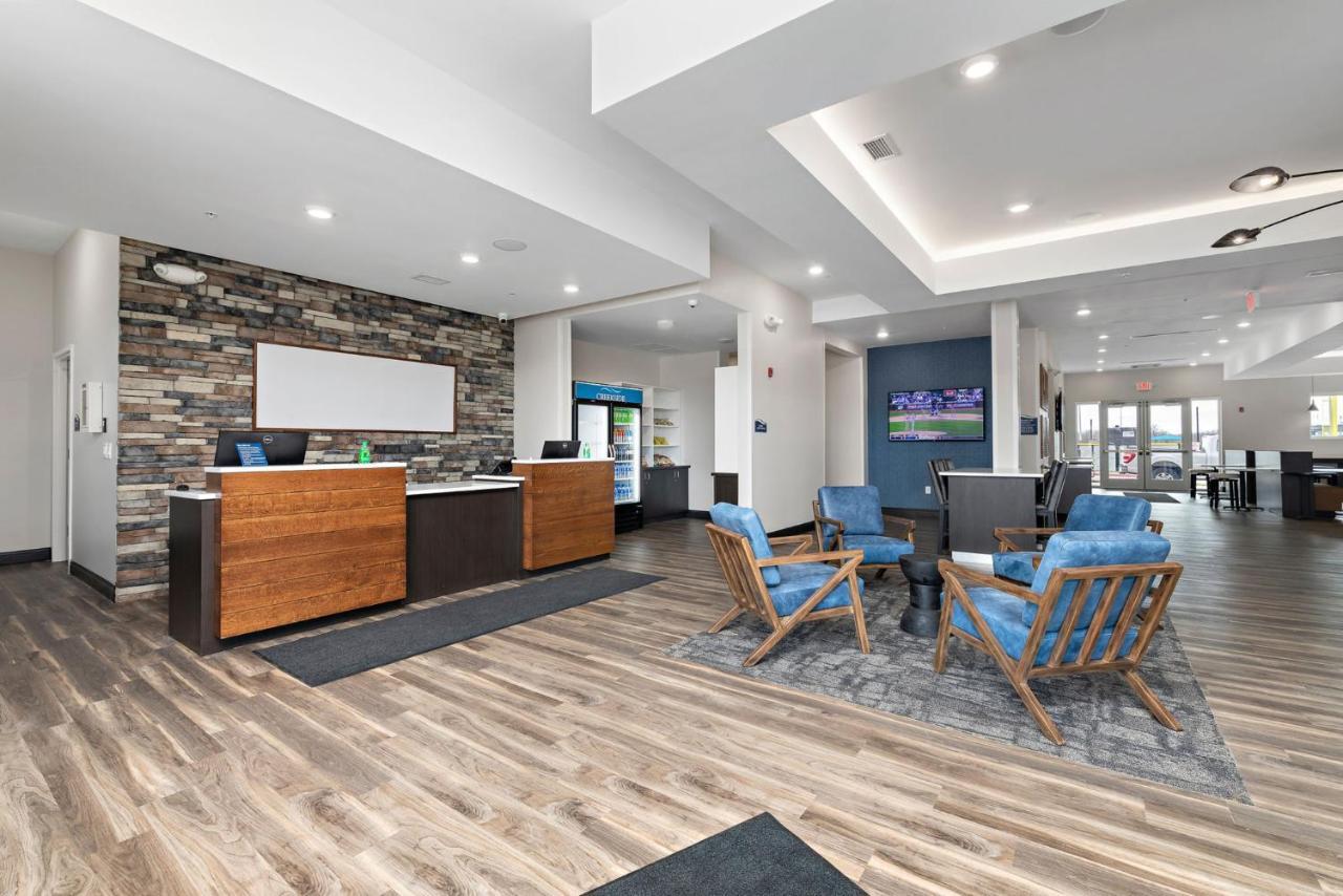 Holiday Inn Express Kansas City North Parkville By Ihg المظهر الخارجي الصورة
